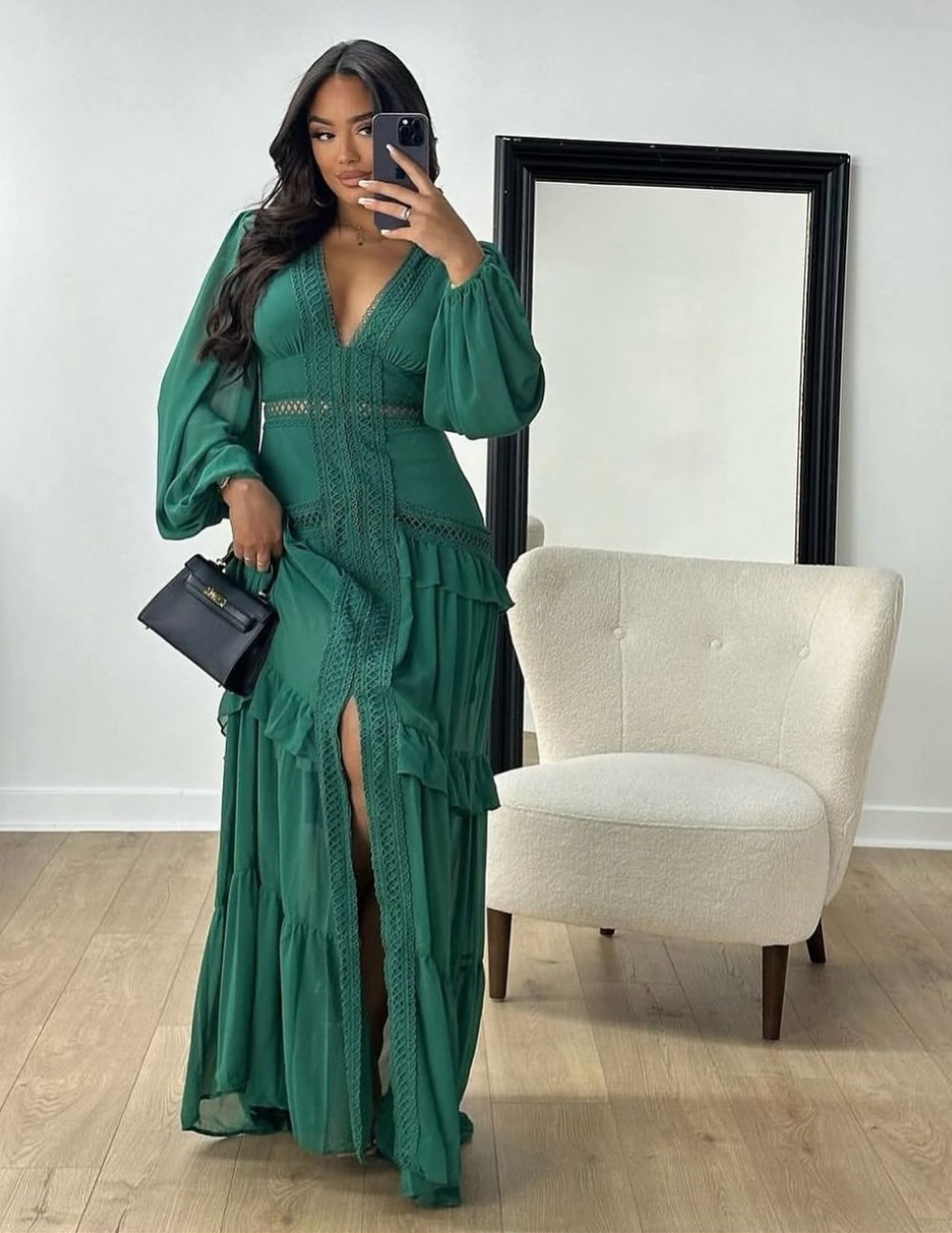 V - neck flounced maxi dress