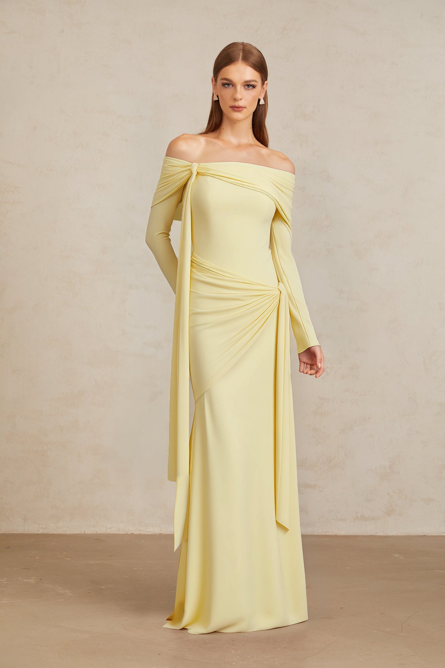 Elegant Off-Shoulder Slim-Fit Ruched Maxi Dress