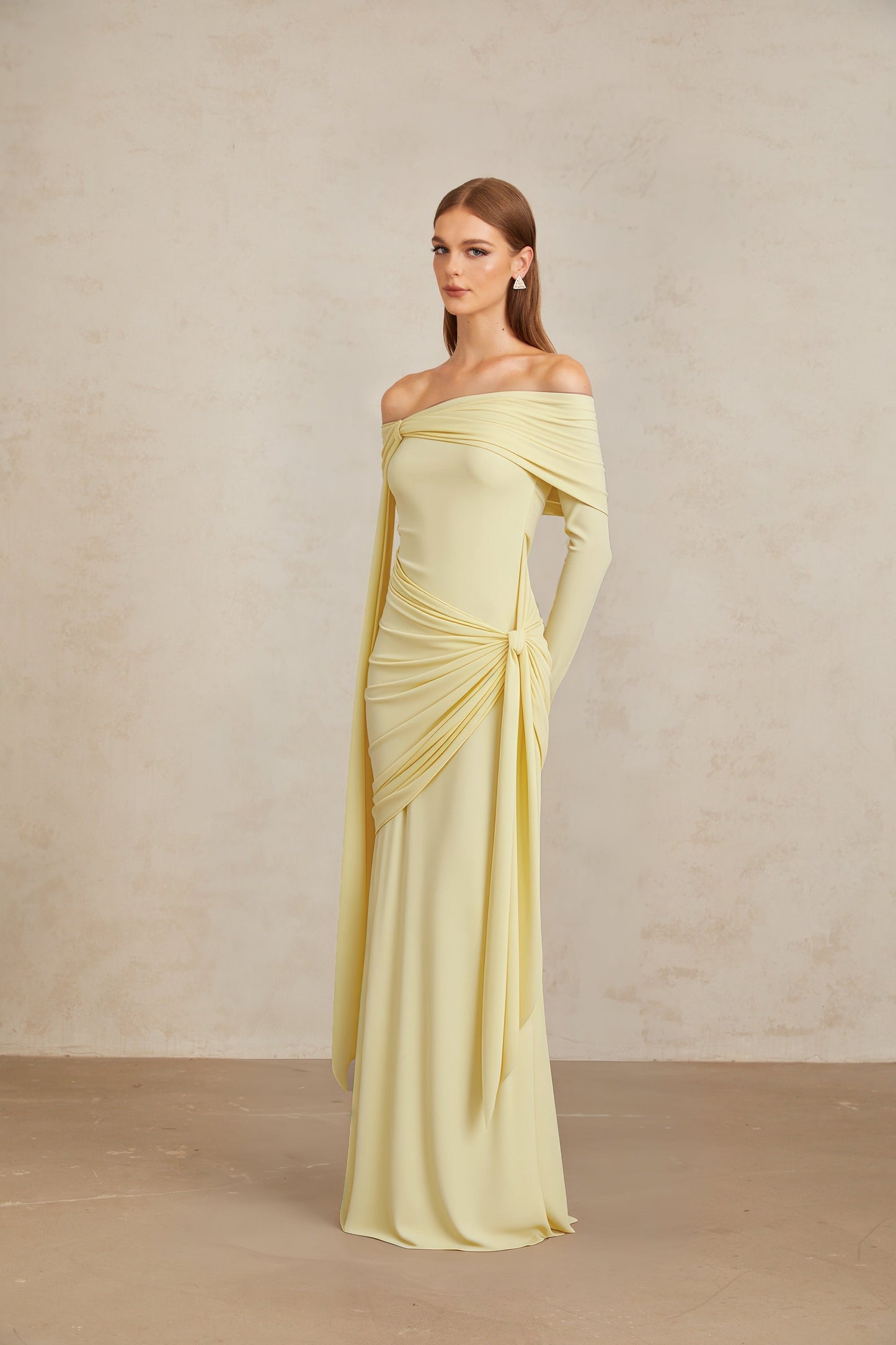 Elegant Off-Shoulder Slim-Fit Ruched Maxi Dress