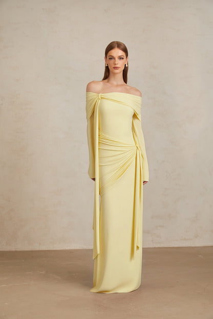 Elegant Off-Shoulder Slim-Fit Ruched Maxi Dress