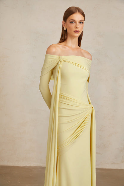 Elegant Off-Shoulder Slim-Fit Ruched Maxi Dress