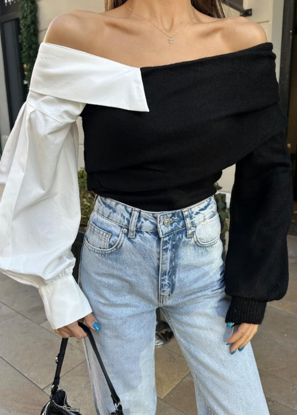 Color-block Off-Shoulder Knit Sweater