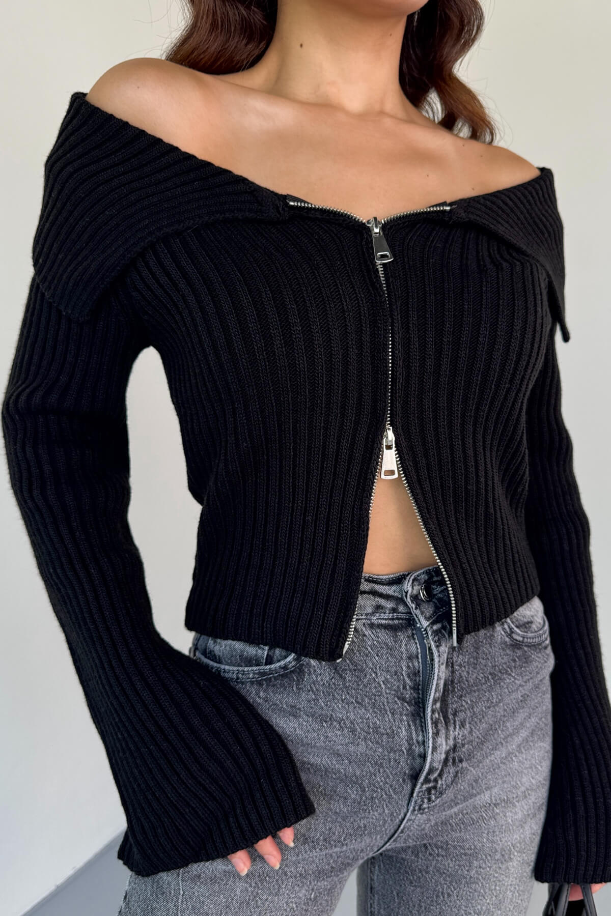 Design-Forward Double-Zip Ribbed Knit Cardigan