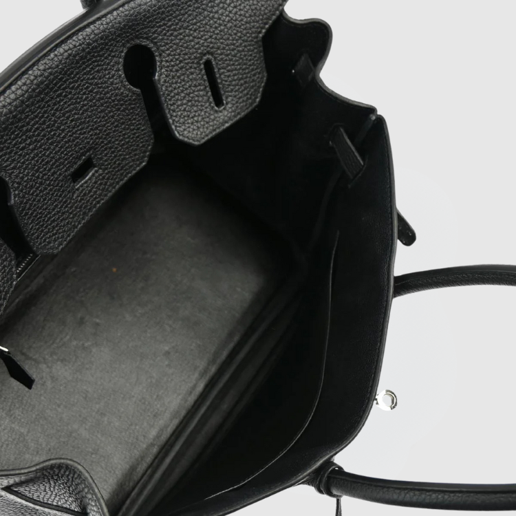 Chic Everyday Leather Tote