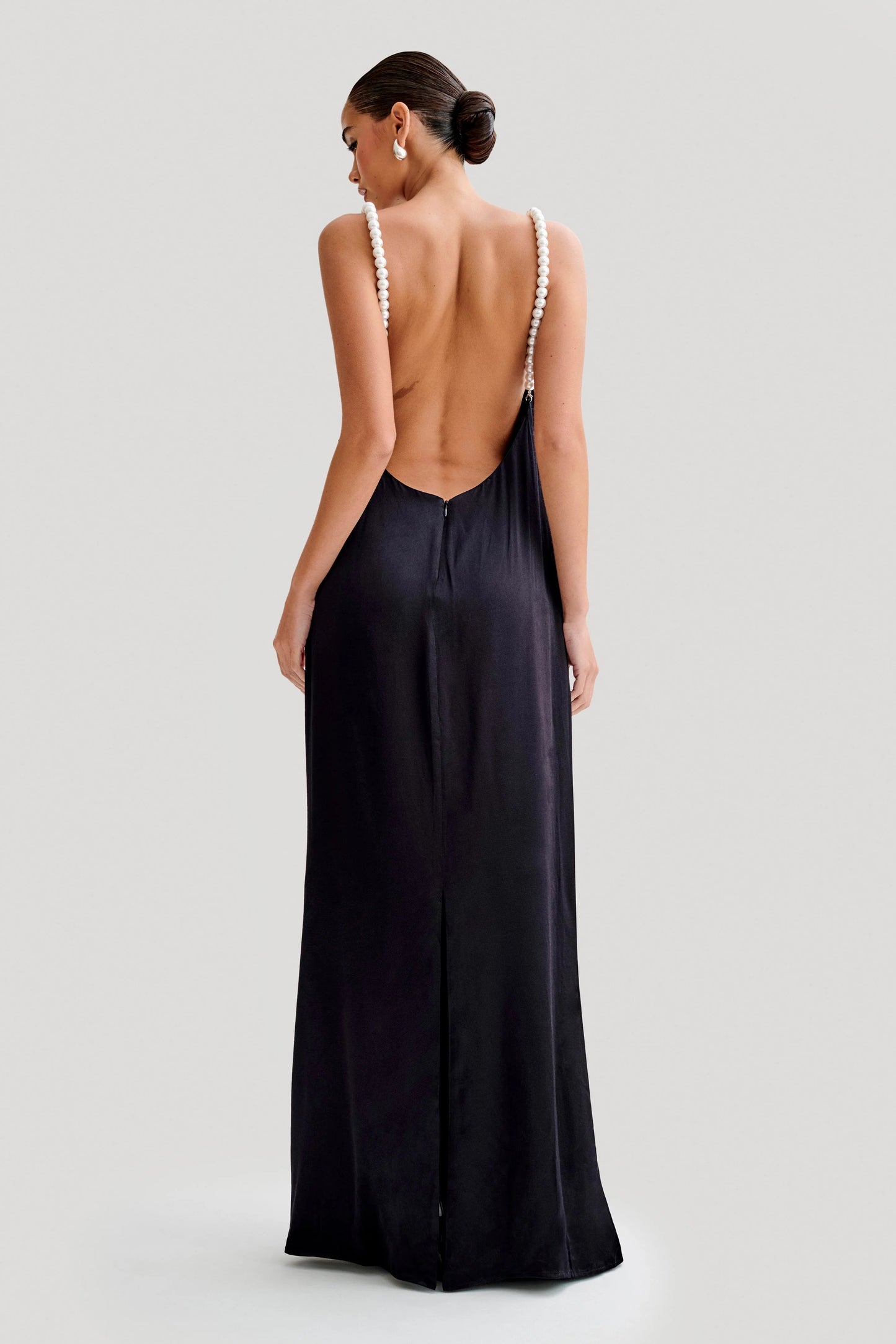 Elegant Pearl Backless Dress