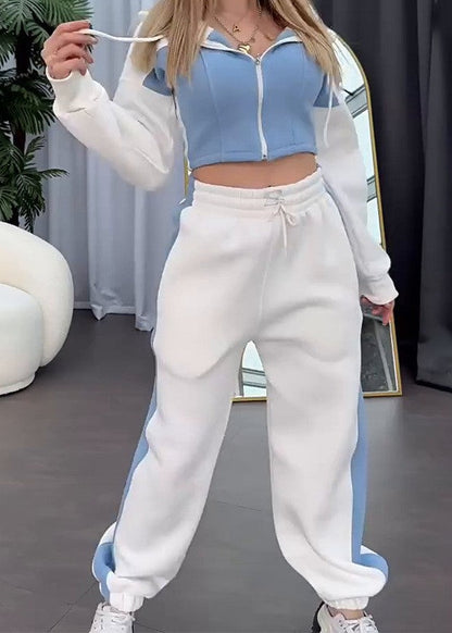 Stylish Spring Comfort Set