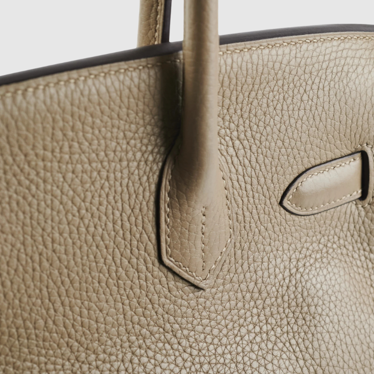 Chic Everyday Leather Tote